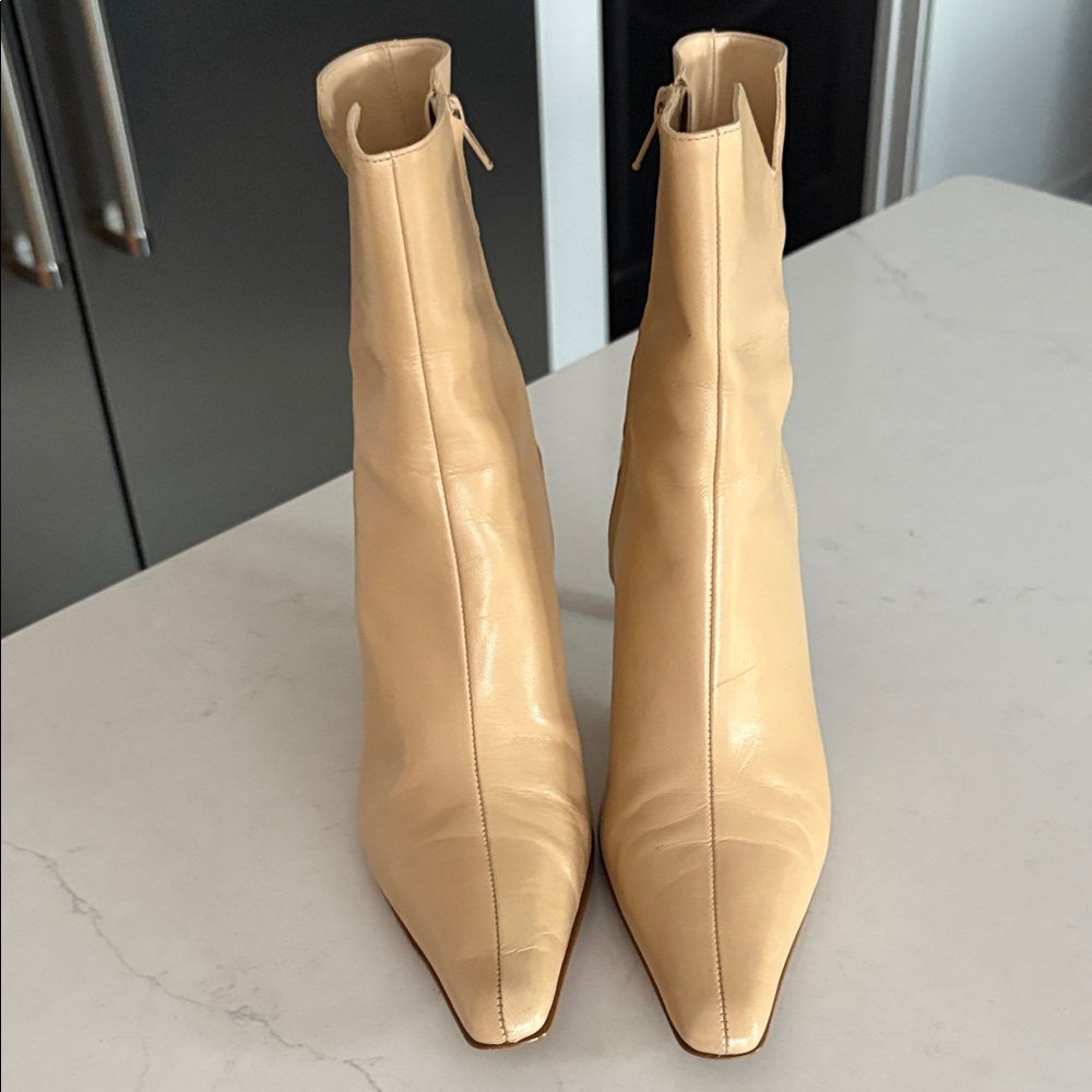 Gianni Bini Butter Cream Heeled Boots sz 91/2 - Picture 6 of 6